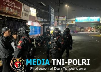 Brimob Batalyon D Pelopor Gelar Patroli Malam, Antisipasi Tawuran dan Balap Liar di Kabupaten Bekasi
