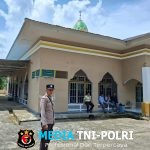 Pengamanan Ibadah Sholat Jumat di Masjid Nurul Iman Kuala Behe, Wujudkan Situasi Aman Dan Nyaman Bagi Jemaah