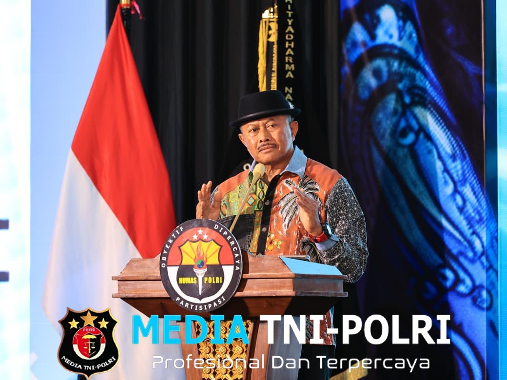 Sarasehan Hari Jadi ke-74 Humas Polri, Nanan Soekarna Polisi Humanis Berlandaskan Kejujuran