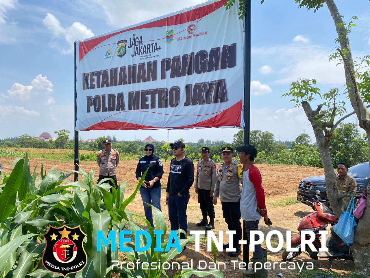 Kapolres Metro Bekasi Dorong Petani Lokal Jaga Produktivitas Lahan Ketahanan Pangan Polda Metro Jaya