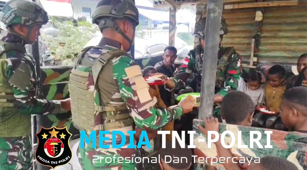 Makan Bergizi Satgas Yonif 521/DY Pos Kurima, Hangatnya Persaudaraan Bersama anak Papua
