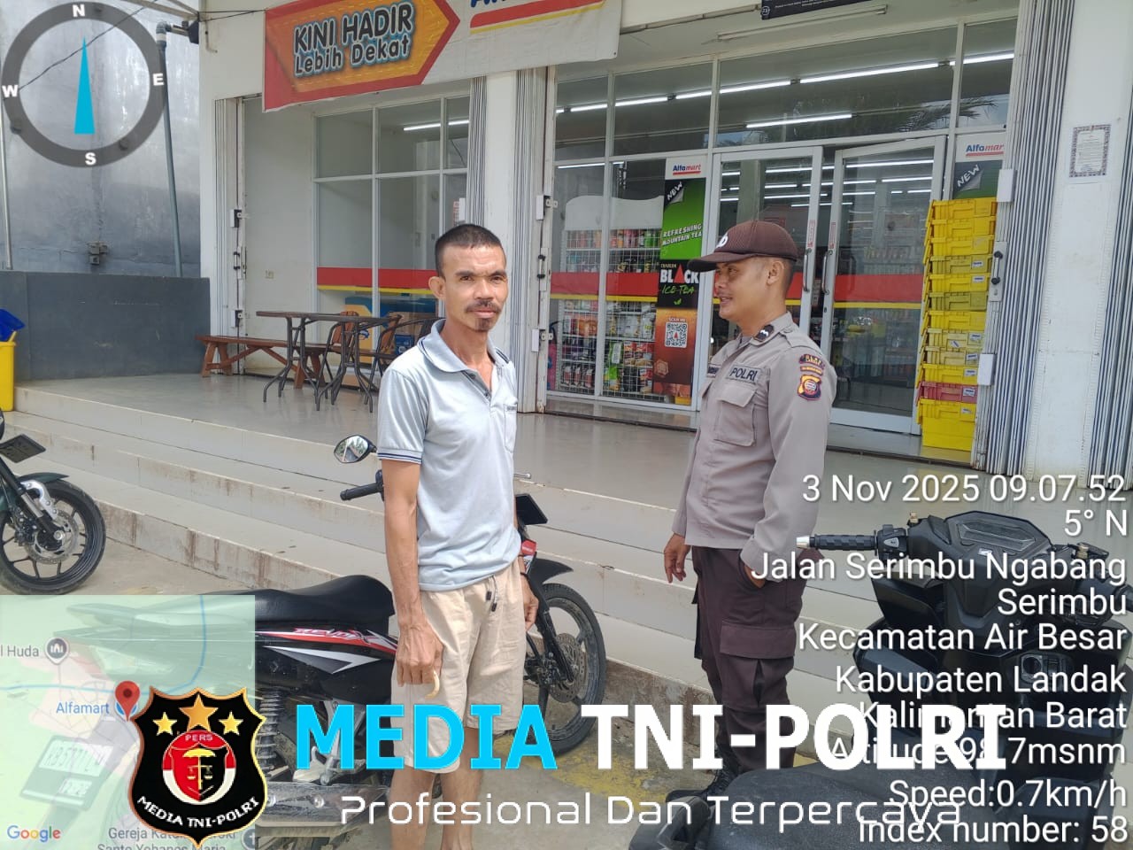 Patroli Dialogis Polsek Air Besar Polisi Ajak Warga Bersama Cegah Gangguan Kamtibmas
