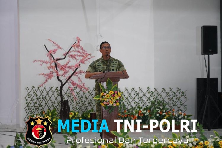 Pangdam Kasuari Tutup Persami KKRI  Disiplin dan Cinta Tanah Air Kunci Generasi Muda