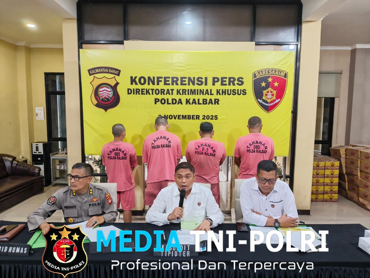 Komitmen Perangi Kejahatan Terhadap Kekayaan Negara, Polda Kalbar Berhasil Ungkap Dua Kasus Tindak Pidana Migas dan Tindak Pidana Kehutanan