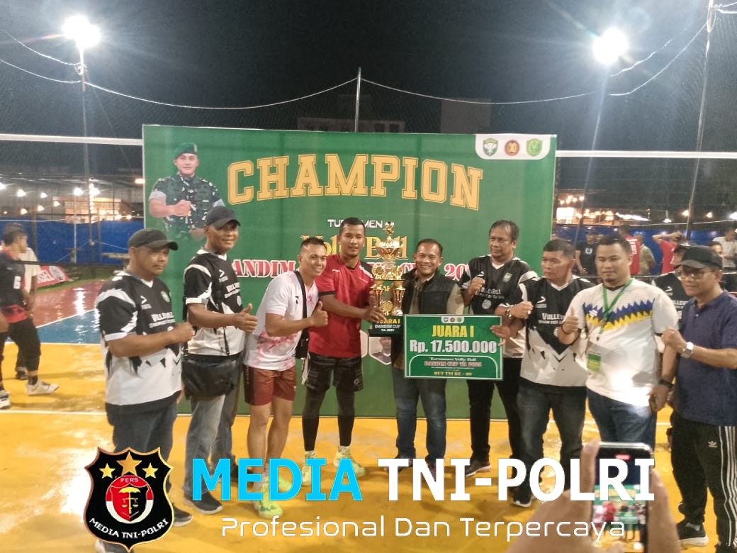 Iswana Kaca VC Taklukkan Tanpa Ampun Jambo Aye VC di Final Semi Open Turnamen Volly Ball Dandim 0103/Aceh Utara Cup