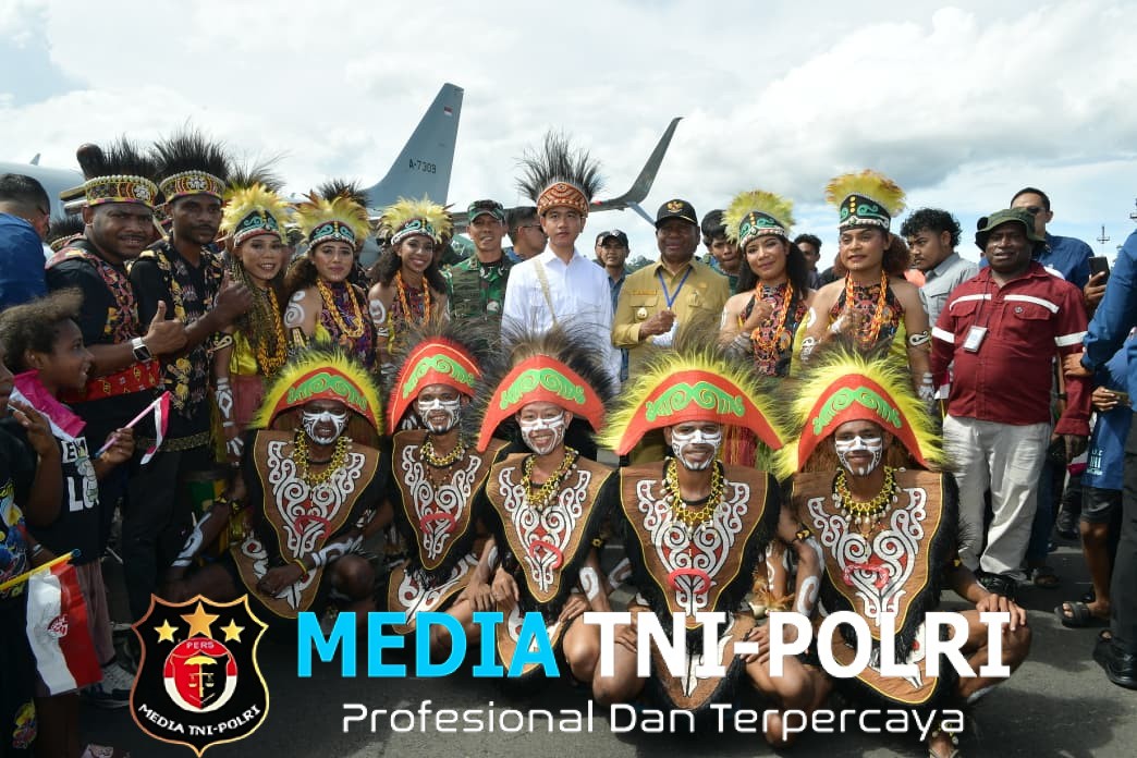 Kunker Wapres ke Tanah Papua Barat ( Manokwari ) Menegaskan Arahan Presiden Prabowo untuk Percepatan Pembangunan Papua
