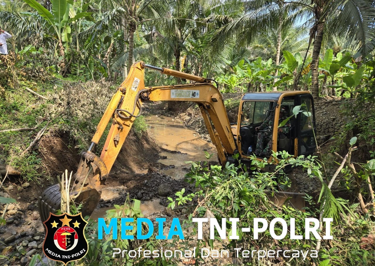 TMMD ke-126 Kodim 0818 Malang-Batu Hampir Rampungkan Normalisasi Saluran Irigasi di Desa Lebakharjo