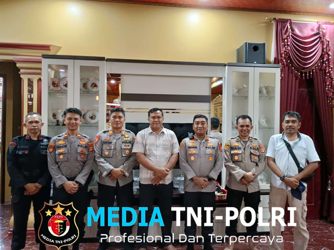 Tingkatkan Sinergitas Antara Kepolisian dan Pemerintah Desa, Kapolres Mesuji Laksanakan Kunjungan dan Silaturahmi ke Desa Sungai Sodong