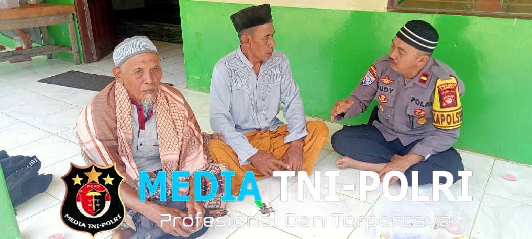 Pererat Kemitraan, Kapolsek Sebangki Sambangi Jamaah Masjid Uswatun Hasanah di Dusun Ibul I