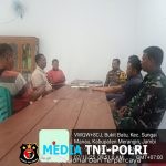 Babinsa Adakan Komsos Dengan Warga Di Desa Binaan Supaya Silaturahmi Tetap Terjaga