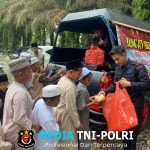 Brimob Kalteng Tebar Kebaikan Lewat Kegiatan Jumat Berkah di Sampit dan Pangkalan Bun