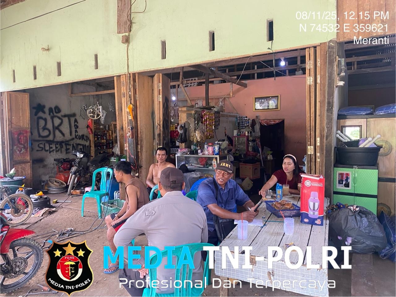 Bersahabat dan Humanis, Polisi Sambangi Warga untuk Tebar Pesan Kamtibmas