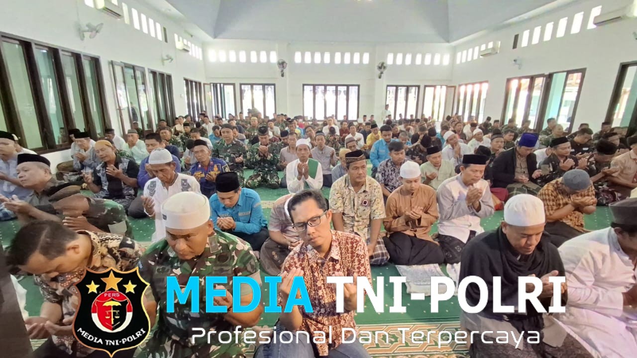 Semangat Kepahlawanan Tak Pernah Padam Prajurit dan ASN Kodim 0825/Banyuwangi Gelar Doa Syukur Peringati Hari Pahlawan 2025