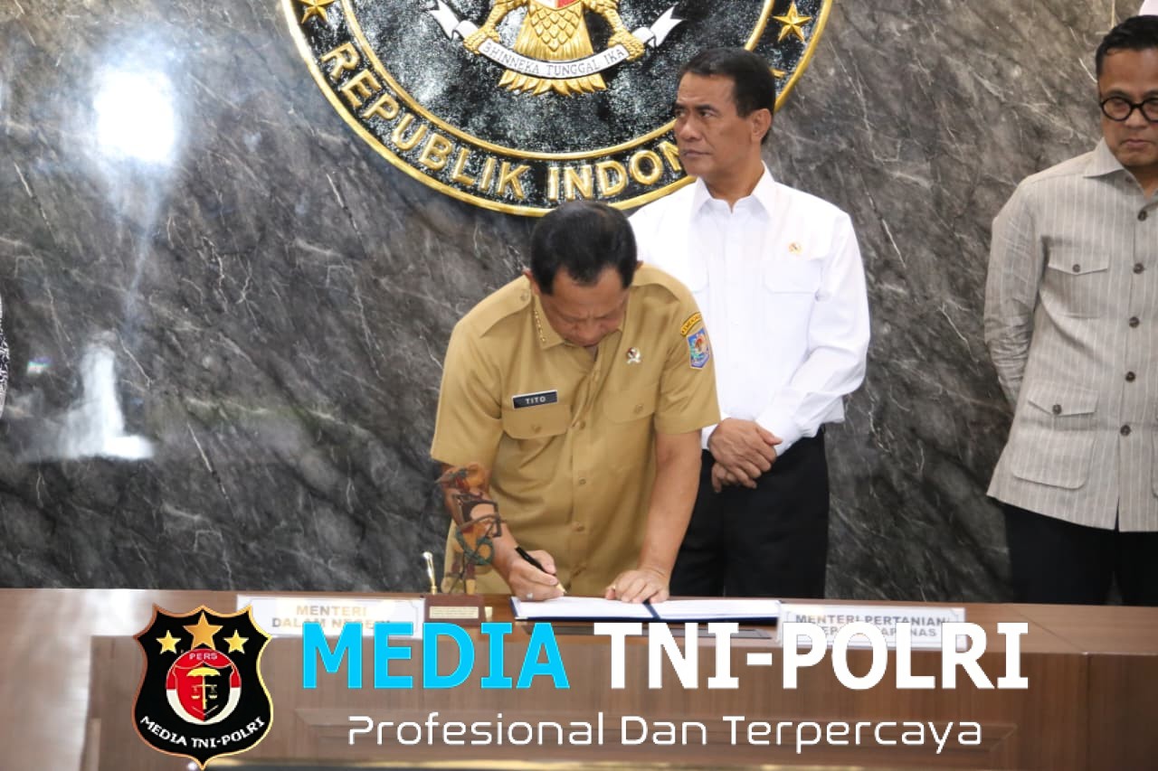 Dukung Ketahanan Pangan Nasional, Mendagri Teken SKB Penugasan Percepatan Penyediaan Infrastruktur Pascapanen
