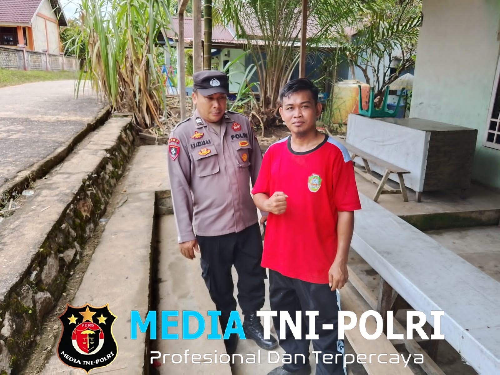 Ciptakan Situasi Tetap Kondusif, Kanit Samapta Polsek Kuala Behe Sambangi Warga Dialogis Kamtibmas