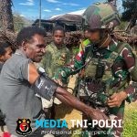 Pengobatan Gratis Satgas Yonif 521/DY Memberikan Layanan Cintai Kesehatan Bagi Masyarakat di Papua