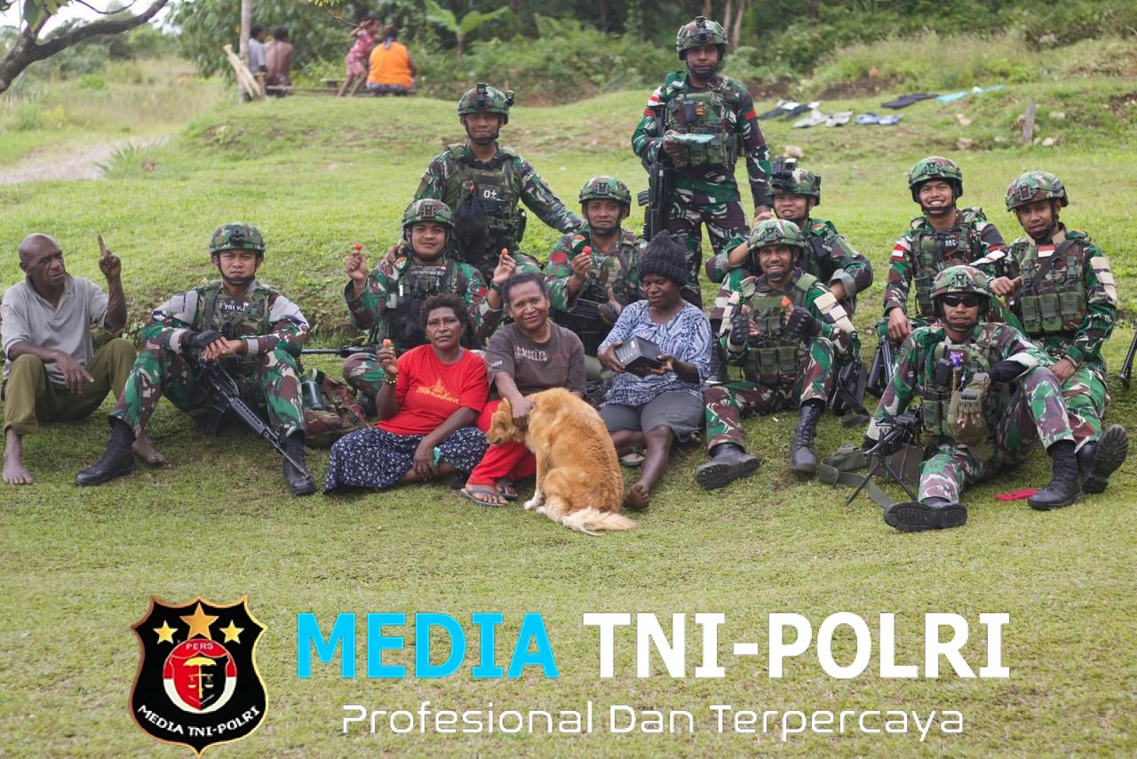 Pos Okpol Satgas Yonif 751/VJS Anjangsana ke Kampung Polsam Eratkan Silaturahmi, Serap Aspirasi, dan Teguhkan Rasa Aman Warga