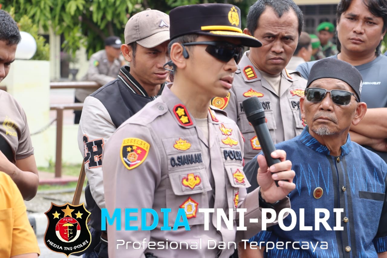 Polres Dairi Dilempari Batu dan Botol, 10 Personil Alami Luka, Beberapa Provokator Turut Diamankan