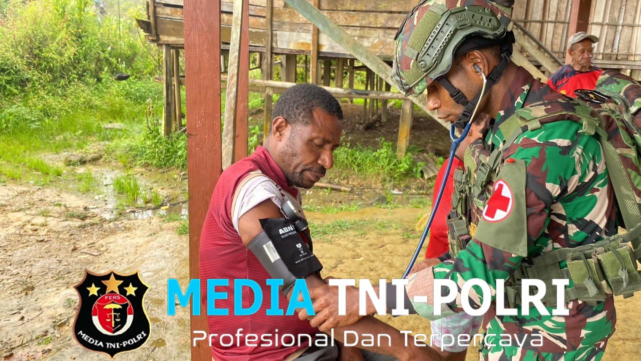 Satgas 751/VJS Dekatkan Layanan Kesehatan ke Denom Atukbin, Senyum Anak Mengembang