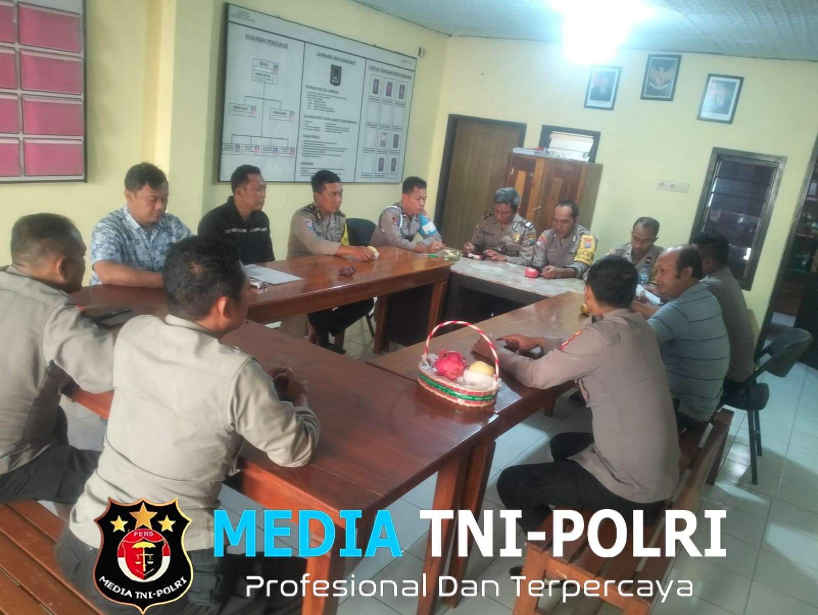 Kapolsek Kalipare Tekankan Profesionalisme, Kehadiran di Lapangan, dan Penguatan Citra Polri dalam Kegiatan APP Rutin