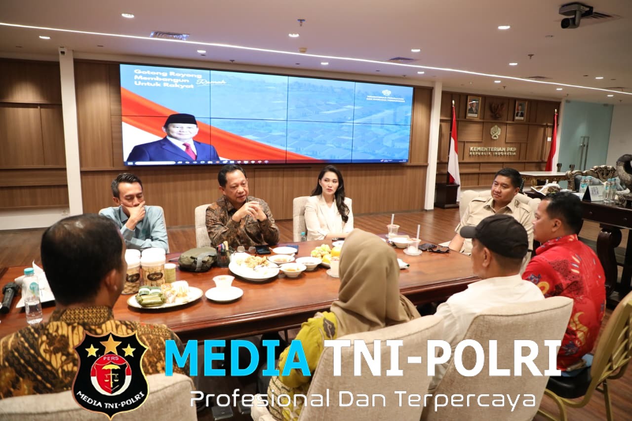 Mendagri Tekankan Pentingnya Hunian Layak dalam Rapat bersama Menteri PKP