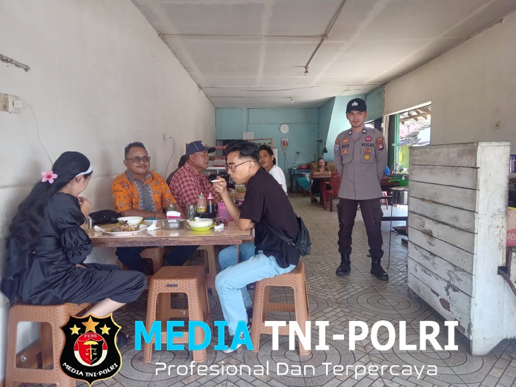 Patroli Siang Polsek Mandor, Upaya Preventif Tekan Kriminalitas