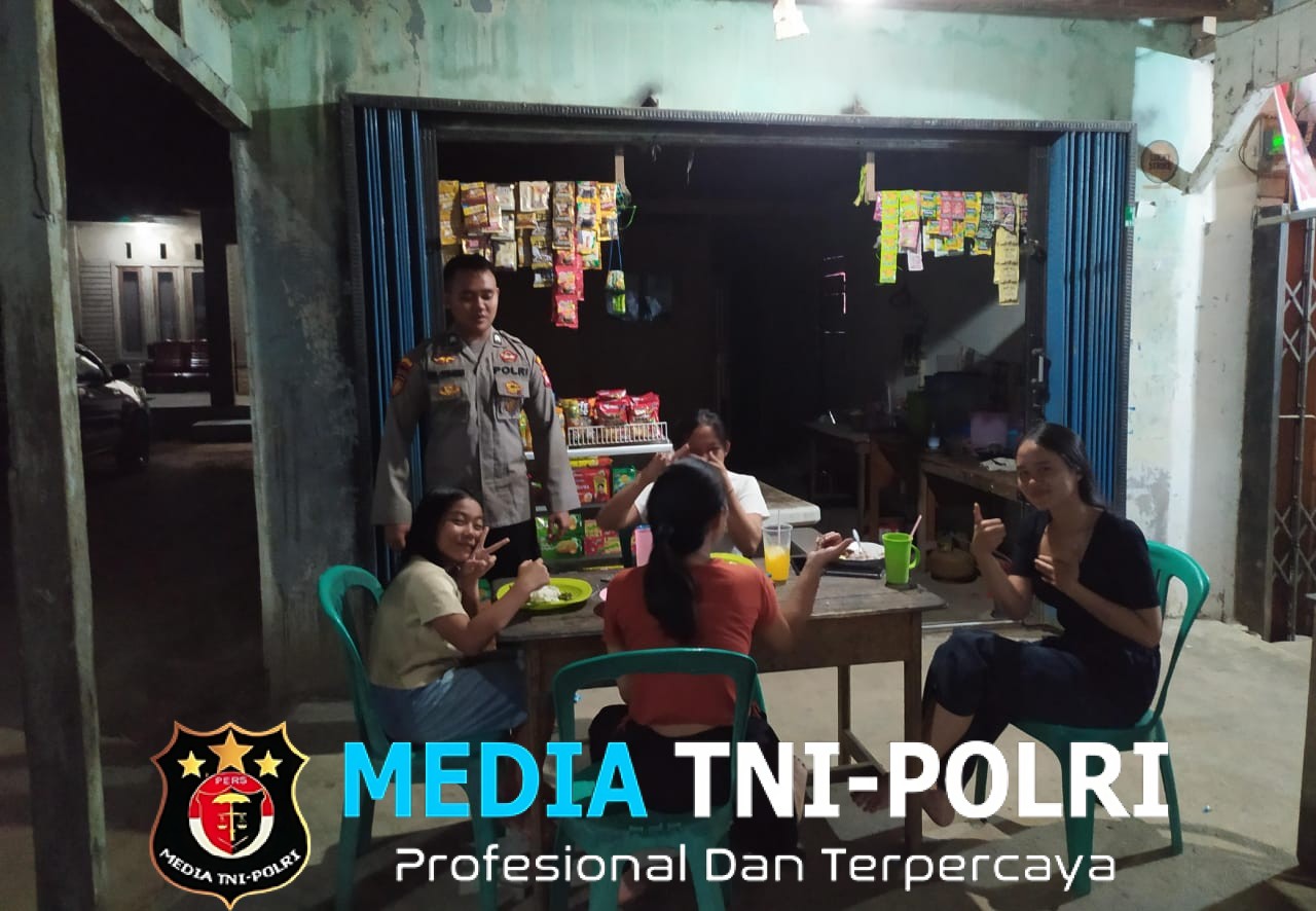 Beginilah Kepedulian Polisi Terhadap Warganya Patroli Malam Disambut Baik Masyarakat