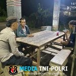 Polisi Sisir Permukiman, Jalin Kedekatan dengan Warga dalam Patroli Malam di Meranti