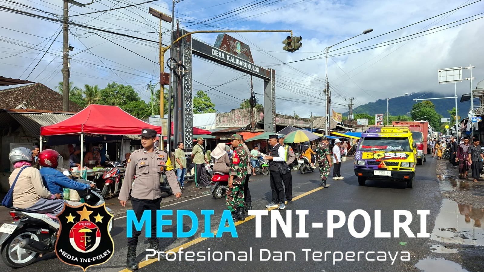 46 Jamaah Umroh Ar-Rahman Diberangkatkan dari Kalibaru, Dihadiri Ribuan Pengantar dan Dijaga Ketat TNI-Polri