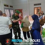Biar Tepat Sasaran Babinsa Tipes Dampingi & Bantu Pendistribusian Beras dari Bulog