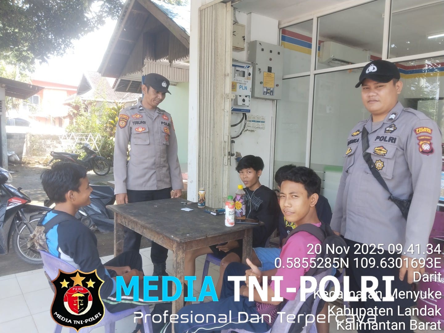 Samapta Polsek Menyuke Rutin Laksanakan Patroli Siang Hari