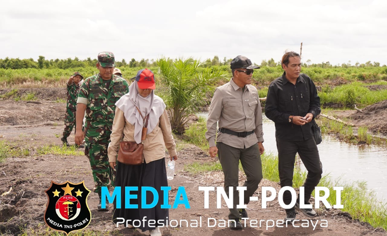 Dukung Program Swasembada Pangan, Komandan Kodim 1015/Sampit Dampingi Tim Pengawas Cetak Sawah Rakyat (CSR) Kementan RI