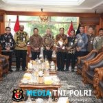 Mendagri dan Menhub Bahas Pengamanan hingga Pengendalian Inflasi Jelang Nataru