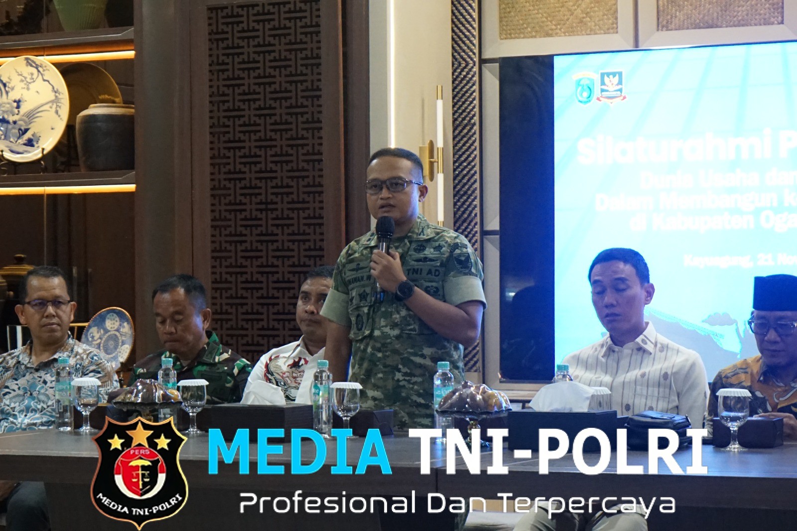 Perdamaian Terwujud di Pendopo Bupati OKI Dandim 0402/OKI-OI dan Tokoh Daerah Sakralkan Penyelesaian Konflik