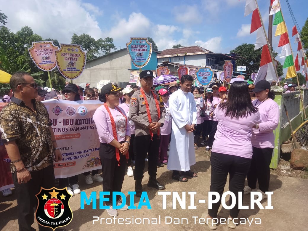 Polsek Menyuke Lakukan Pengamanan Kegiatan Temu Ibu-Ibu Katholik Separoki Darit