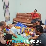 Kapolsek Sebangki Jenguk Anggota yang Sakit Stroke, Wujud Kepedulian dan Soliditas Polri