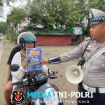Satgas Preemtif Bagikan Leaflet dan Edukasi Pengendara di Ops Zebra Kapuas 2025