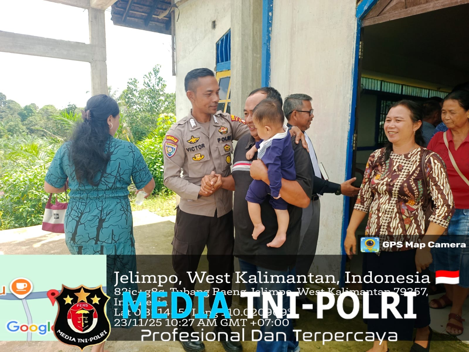 Di Dua Titik Berbeda Polsek Ngabang Dan Polsubsektor Jelimpo Laksanakan Pengamanan Ibadah Minggu