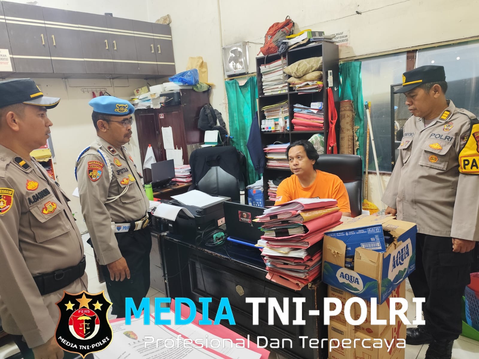 Perwira Pengawas Lakukan Pengecekan, Memastikan Keamanan Mapolres Kotim