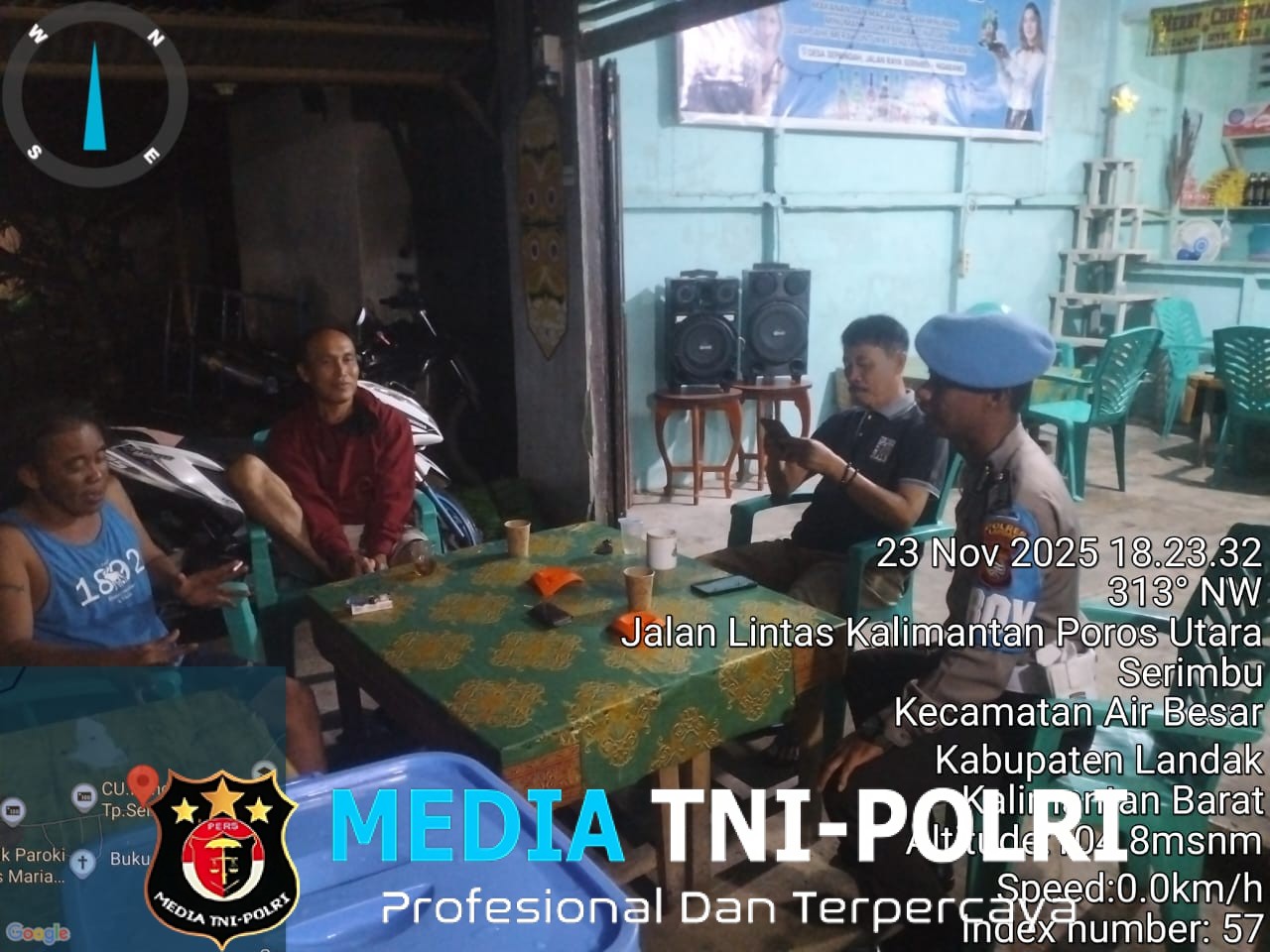 Petugas Polsek Air Besar Patroli Malam Air Besar Tekan Aksi Kriminal