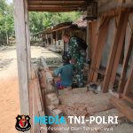 Babinsa Koramil Kemusu Sambangi Pengrajin Mebel, Dorong Pengembangan Usaha Warga