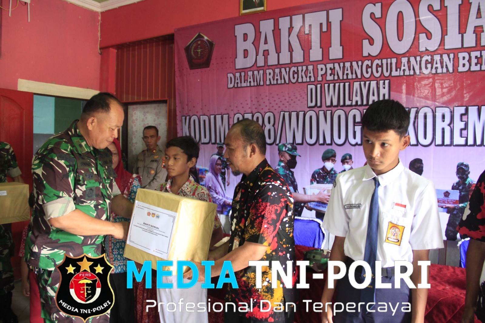Baksos Mabes TNI Dalam Rangka Penanggulangan Bencana di Wilayah Kodim Wonogiri