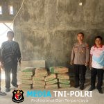 Jumat Berkah, Polsek Ngadirojo Salurkan Bantuan Bahan Bangunan untuk Musholla SDN 4 Gedong