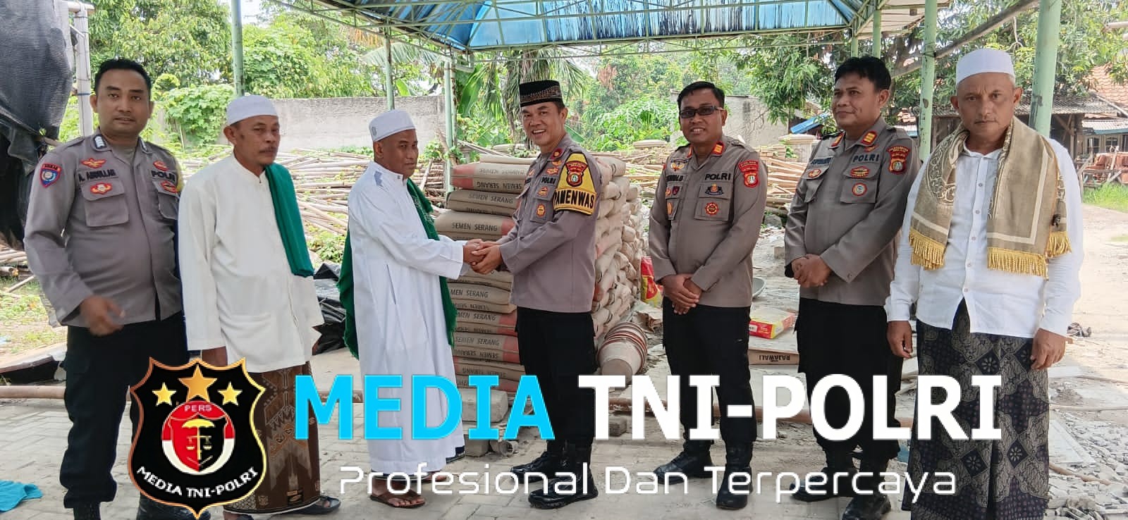 Polres Metro Bekasi Gelar Safari Kamtibmas Peduli Tempat Ibadah di Masjid Jami Nurul Fallah