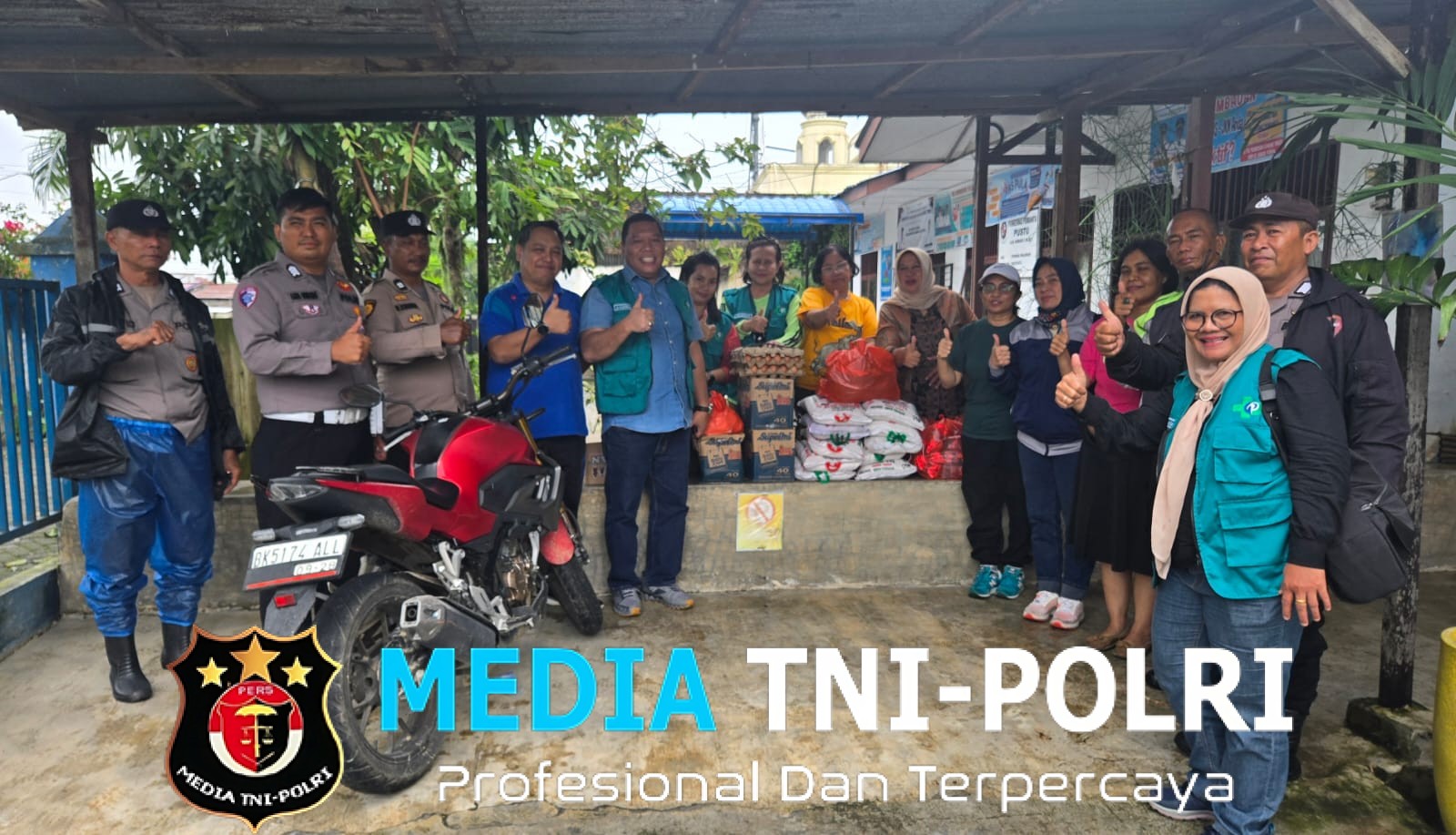 Atas Arahan Bupati Deli Serdang & Dinkes Deli Serdang, RSUD Pancur Batu Distribusikan Bantuan kepada Korban Banjir