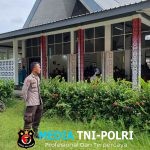 Polsek Menjalin Gelar Pengamanan Ibadah Misa Minggu di Gereja Paroki Santo Petrus dan Paulus Menjalin