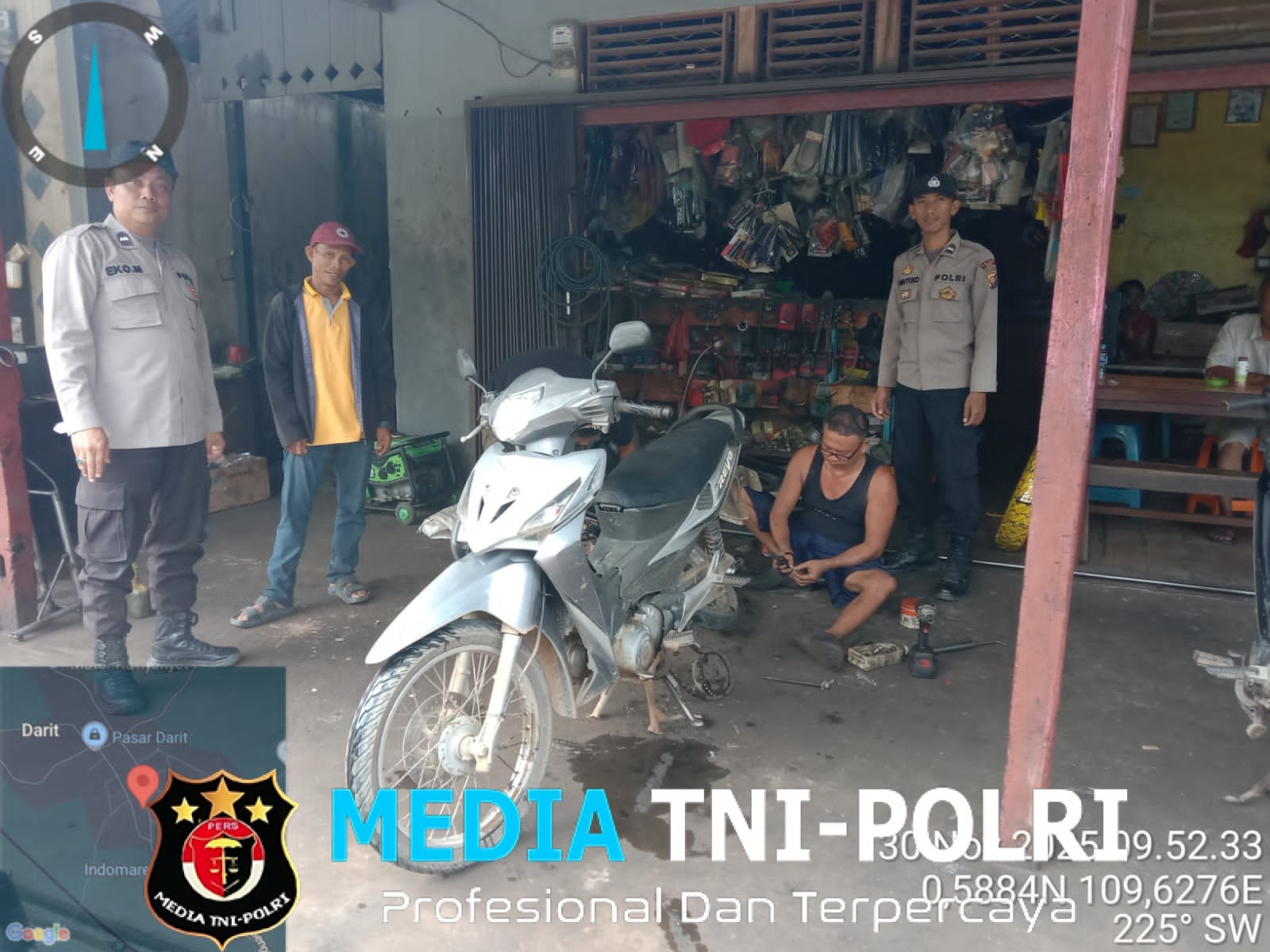 Cegah Tindak Kriminalitas Samapta Polsek Menyuke Laksanakan Patroli Siang Hari