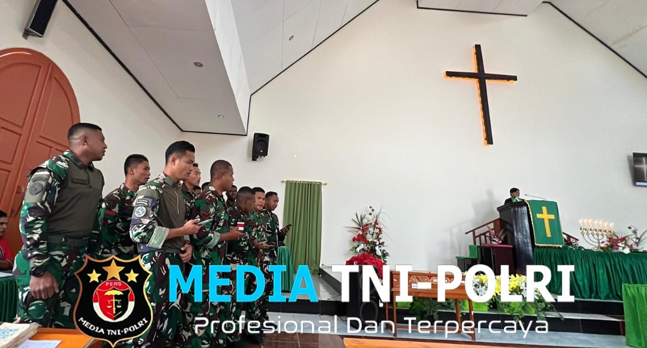 Vocal Group Kalvari Yonif 751/VJS Persembahkan Pujian di Ibadah Minggu Gereja Maranatha