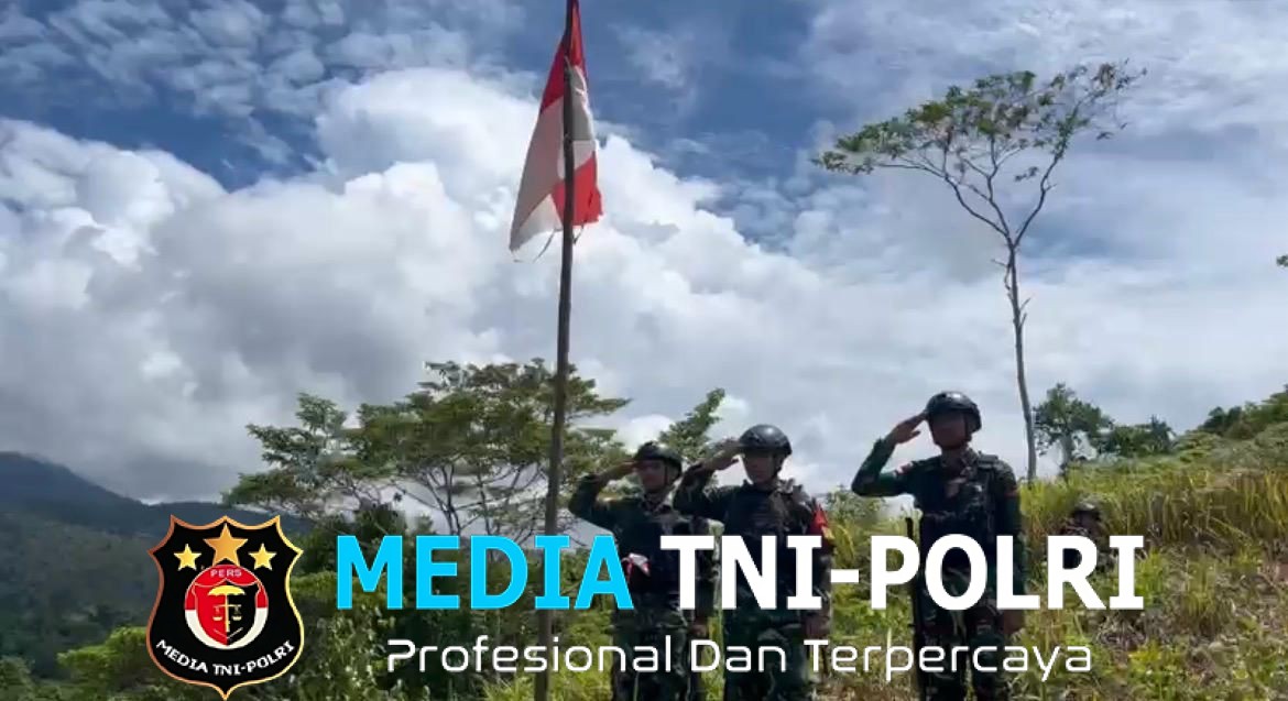 Tanamkan Persatuan dan Cinta Tanah Air, Satgas Kewilayah Yonif 410/Alugoro Gelar Pemasangan Bendera Merah Putih Serentak di Distrik Wilayah Penugasan