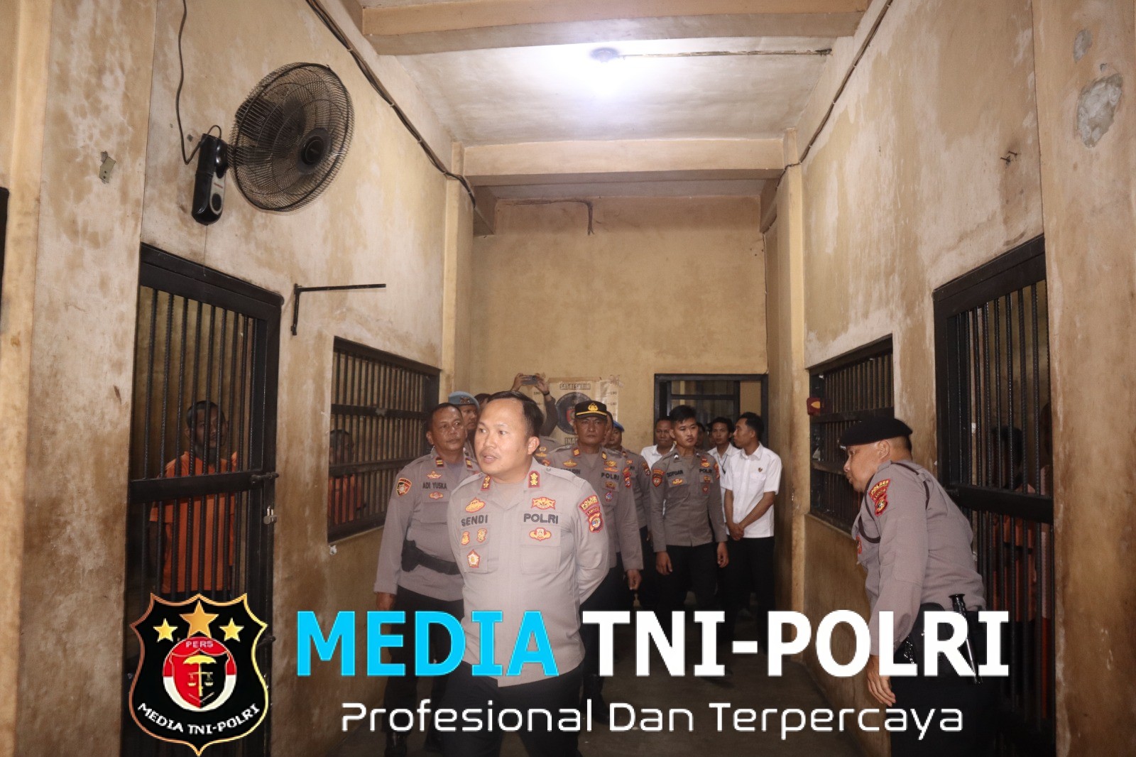 Cek Ruang Tahanan, Kapolres Tulang Bawang Barat Tekankan Jaga Kebersihan dan Kesehatan